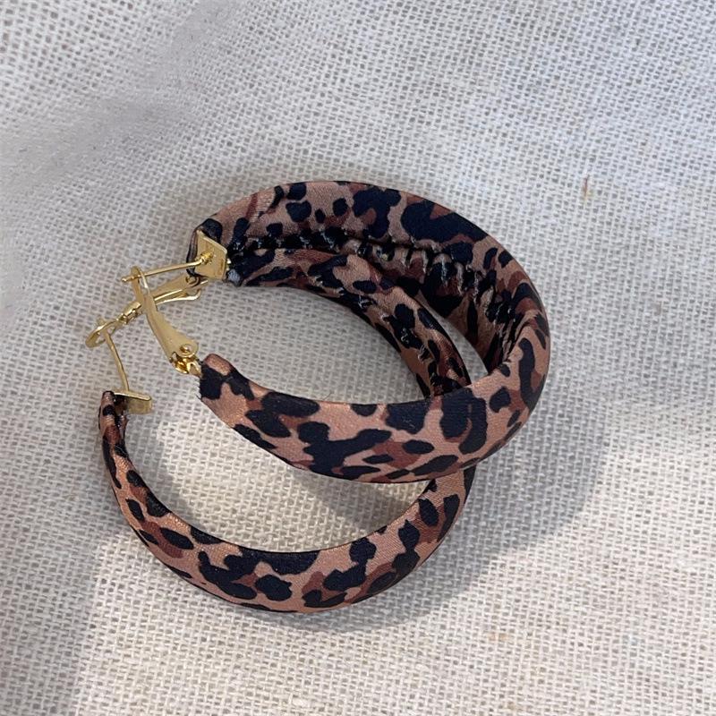 Sterling Silver PU Handmade Retro Leopard Print Ear Cuffs