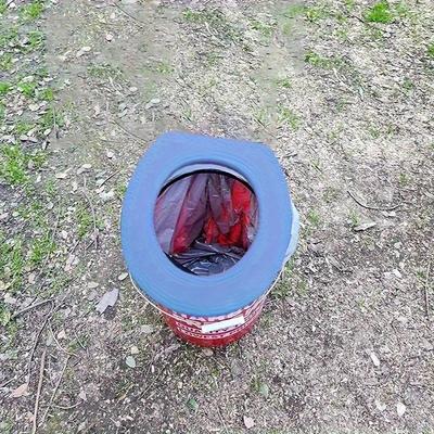 Portable Camping Toilet Lid, Silicone, Fits Standard Toothbrush Buckets, Durable PP Polypropylene, Ideal for Hiking, Emergencies