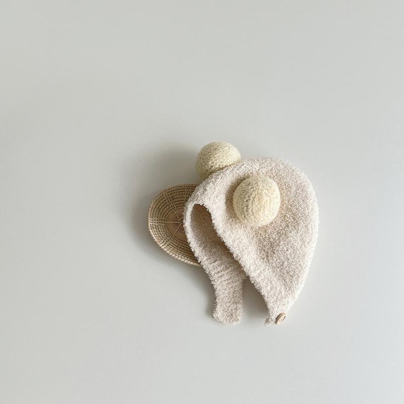 Baby Warm Plush Hat Cute Pompom Infant Toddler Ear Protection Cap Solid Color Baby Boy Girls Winter Warmer Beanie Earmuffs