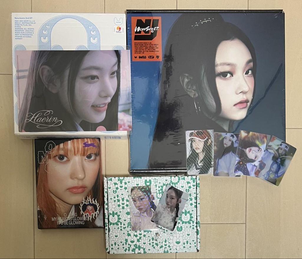 [USED] NewJeans Hyerin Album with Bonus
