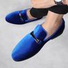 New Luxury Designer Fashion Pointed Black Blue Red Velvet Shoes Men Casual Loafers Formal Dress Footwear Shoes for Men
