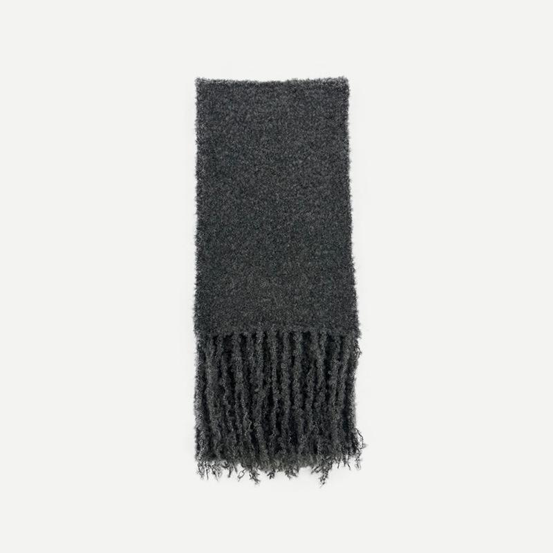 

Handmade Wool Blended Circling Yarn Knitted Scarf for Women Winter Woolen Warm Scarf 205x21cm