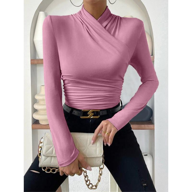 Schlankes und vielseitiges gerafftes T-Shirt mit Kreuzausschnitt für Damen im Herbst-/Winter-Design