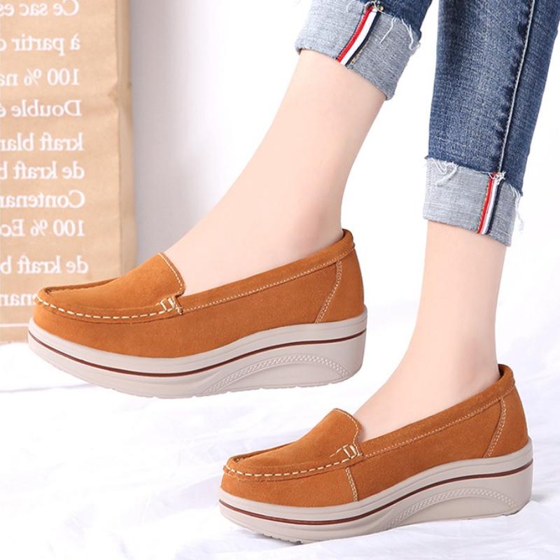 Nye fritidssko for kvinner Slip On Loafers Mote Komfortabel pustende kvinnelig plattform Høydeøkende fottøy