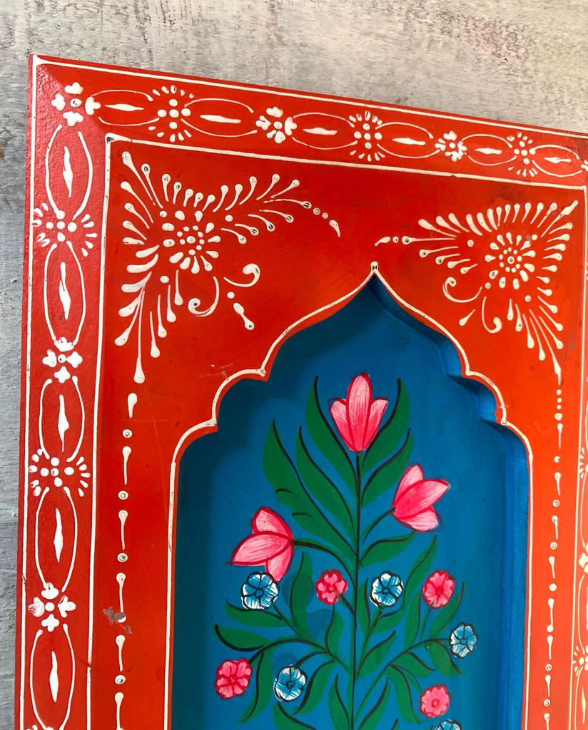 Hand-Carved Floral Wood Wall Decor: Vintage Indian Art Frame