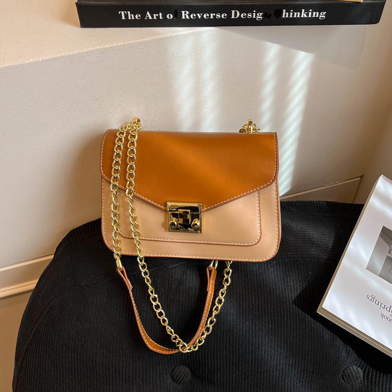 Retro Women's Crossbody Chain Bag - Small, Stylish, Versatile Square Shoulder Bag for Spring/Summer 2026