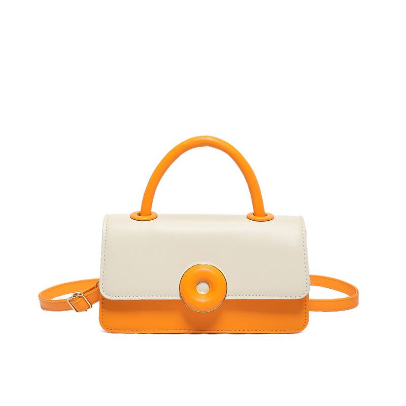 

Контрастне кольорове зрощення, проста текстура. Маленька квадратна сумка 2024 року. Нова повсякденна літня іноземна стилістика. Персоналізована портативна сумка через плече. помаранчевий