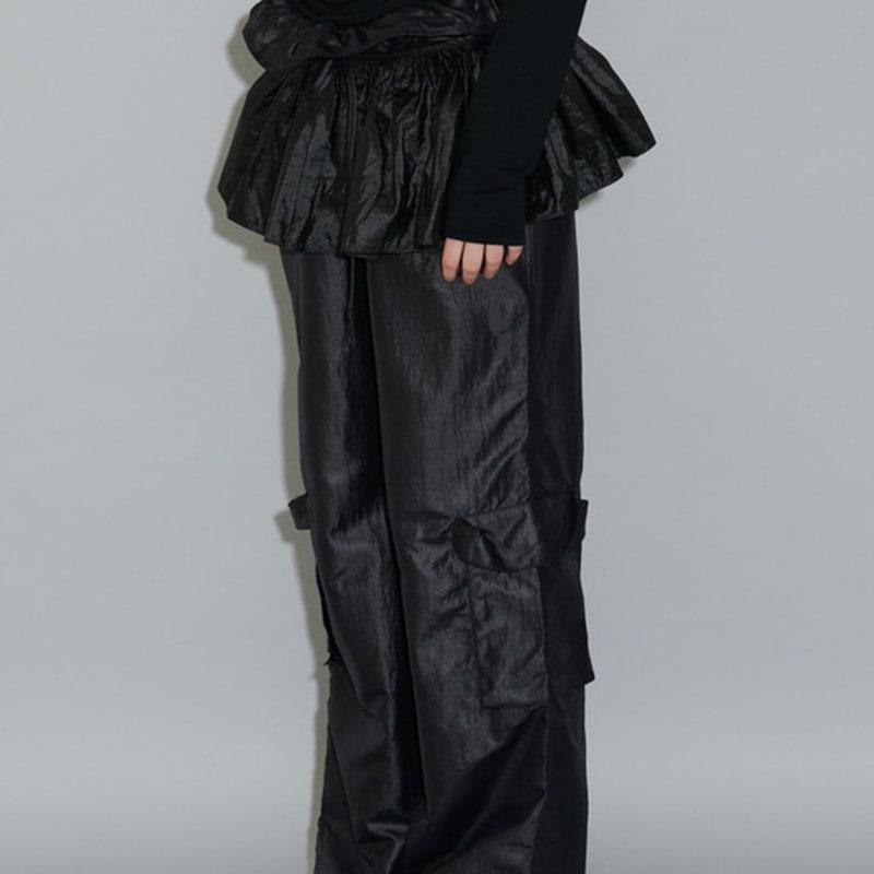 

ПОРТА ЯРУСНАЯ ЮБКА-ЗАПАХ С ВОЛАНОМ, ЧЕРНАЯ OS