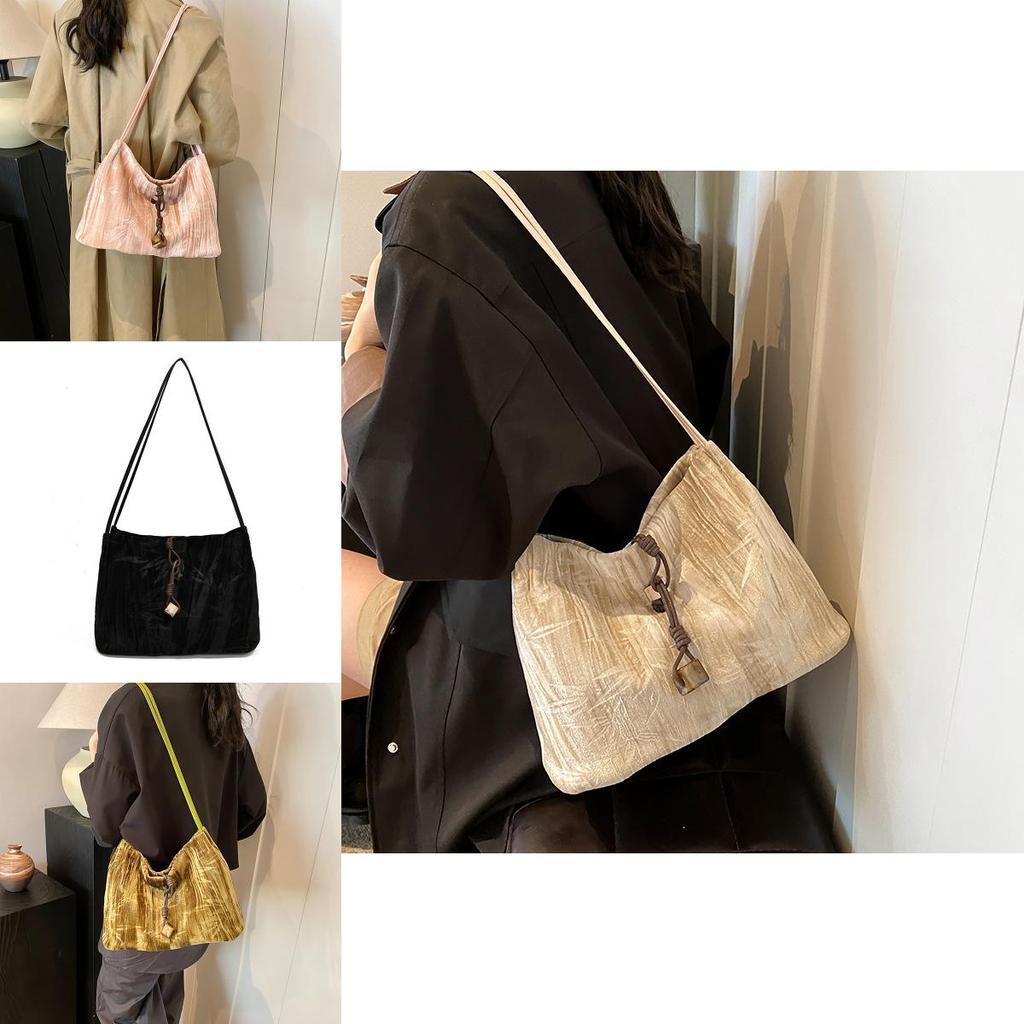 Trendy New Style Tote Bag For Women Spacious Summer Shoulder Bag In Multiple Colors