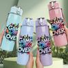 1PC Game Over Letter Print Pattern 750ml Color Plastic Sports Water Bottle Leakproof Flip Straw Lid Suitable for Sports Office Home Use
