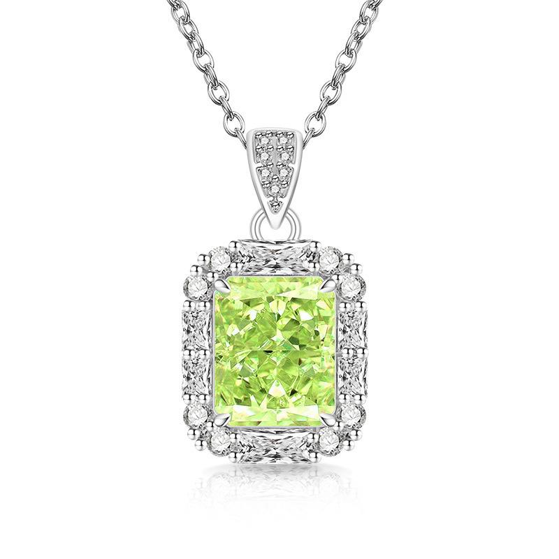 2026 Colored Treasure Ice Flower Cut High Carbon Diamond Necklace Fashionable Luxury Electroplated Real Gold Pendant
