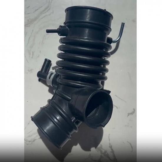 Air Intake Hose Pipe For Nissan Sentra B15 00-05, Pulsar N16 99-11, AD Y11 99-05