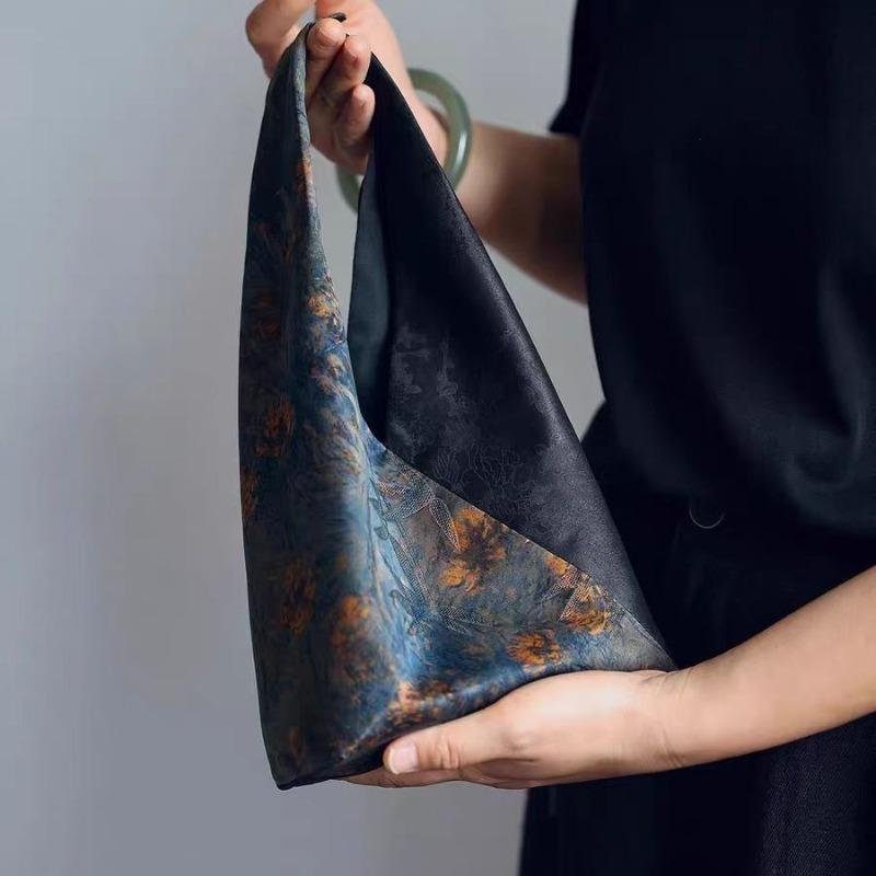 Yago handbag new Chinese style cheongsam retro jacquard fragrant cloud yarn bucket bag women's armpit bag small bag