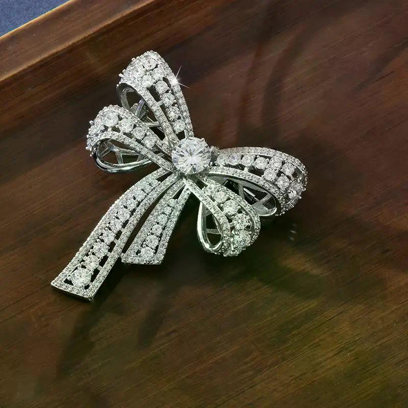 Fashion Luxurious Rhinestone Bow-knot Brooches For Women Clothing Coat Accessries Gifts