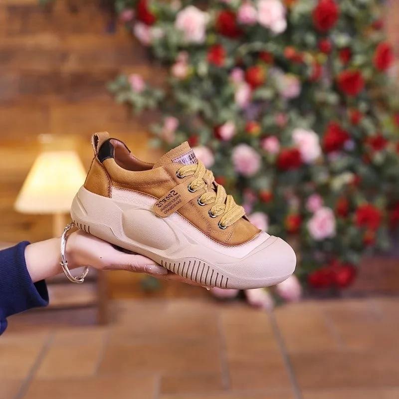 Spring and Autumn New Versatile Thick Soled Retro Single Shoes Soft and Comfortable Height Boosting Women's Casual Shoes