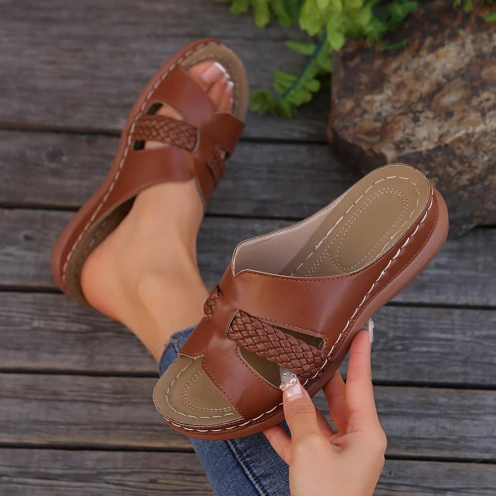 Fashion Women Slippers Slip on Wedge Designer Slippers Woman 2025 New Summer Non-Slip Sandals Lightweight Outdoor Shoes Slides Women