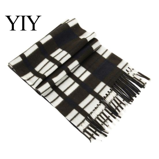 Commuting Winter Gear Classic British Plaid Scarf for Men Women, Soft Double-Sided Velvet Shawl, Skin-friendly Wrap Warm Thickened Neck Autumn
