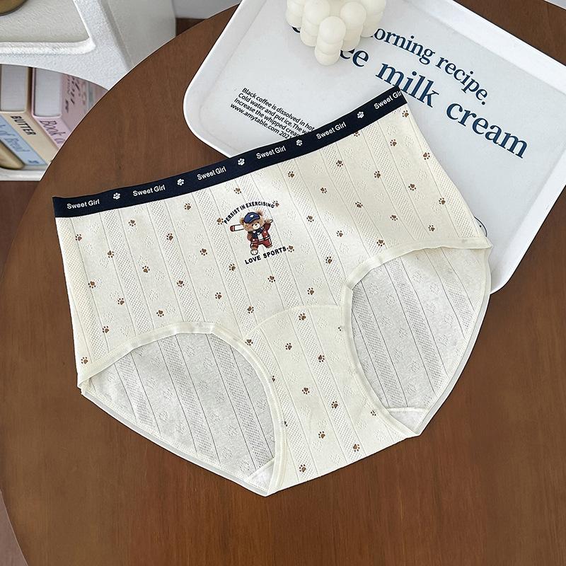

Ladies Summer Jacquard Bear Print Preppy Style 10A Bacteriostatic Crotch Mid Waist Briefs one size