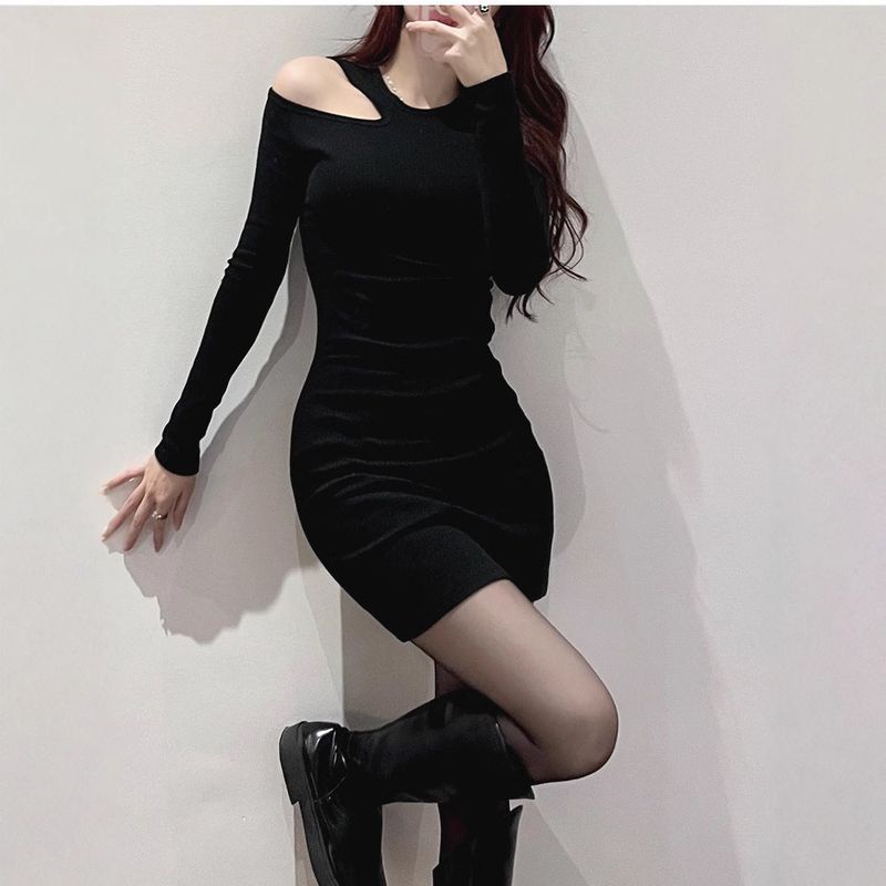 New Autumn and Winter Pure Black Dress with Hollow-Out Bodycon Design, Slimming and Sexy Mid-Length Dress