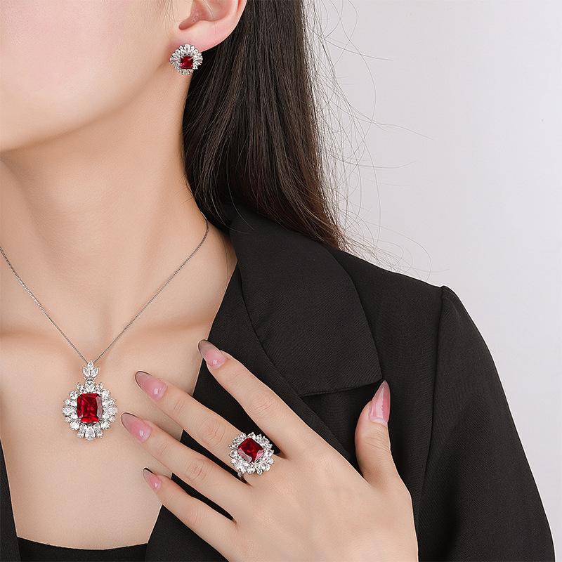 Jewelry Copper Bottom Gold-Plated Jewelry Set Simulation Red Corundum High-End Retro Set Women 10 * 12-6 * 8