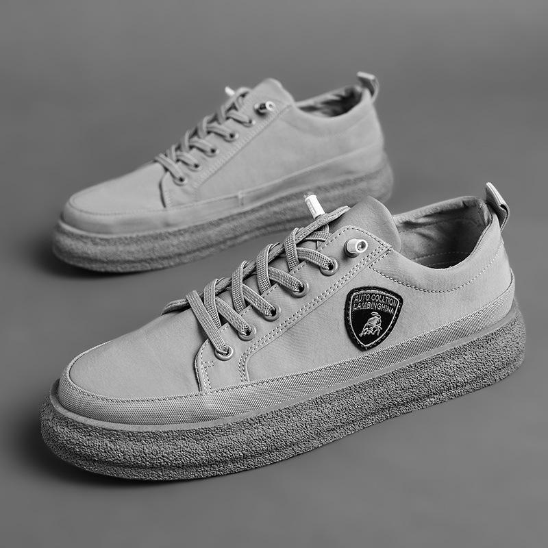Fashion 2024 Men Classic Silk Cloth Shoes New Male Skateboarding Shoes Autumn Mens Athletic Sport Trainer Platform Gym Shoes