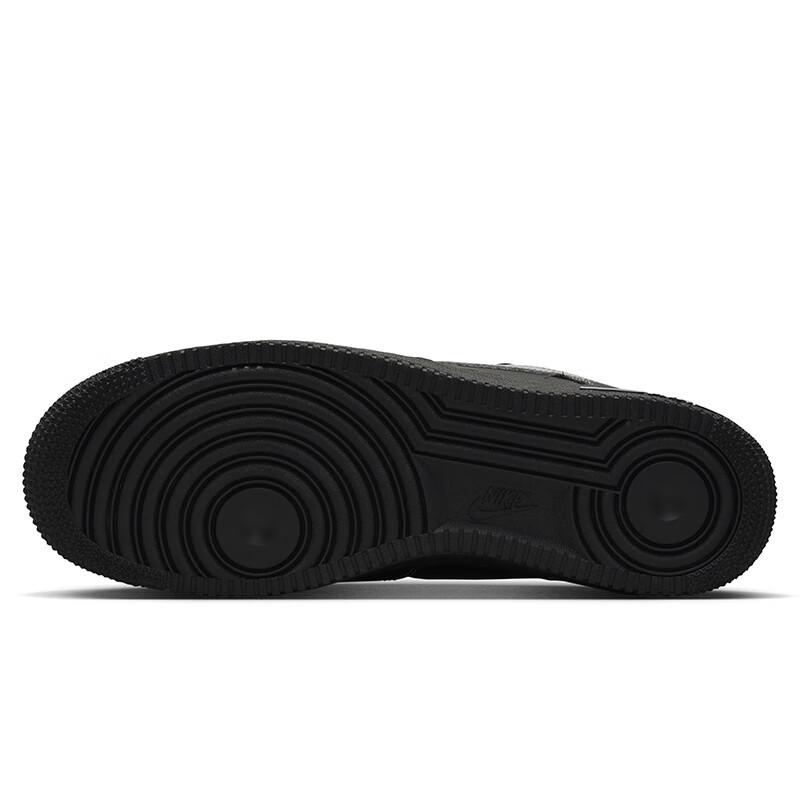 Nike Men's Air Force 1 '07 Shoes