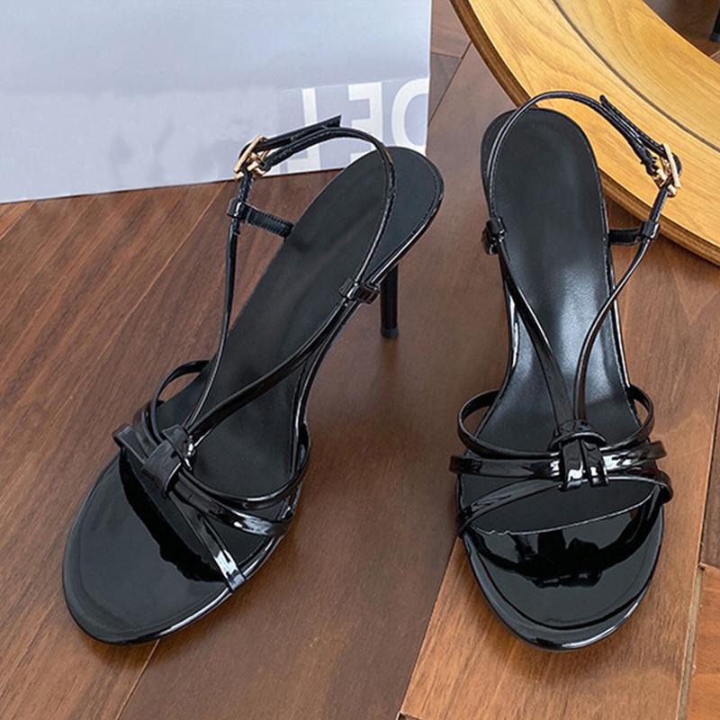 Mode Liyke Aprikosenfarbenes Lackleder Knoten Schmaler Riemen Damen Sandalen Mode Runde Zehenpartie Gladiatorabsätze Schuhe Hinterer Schnallenriemen Sandalias