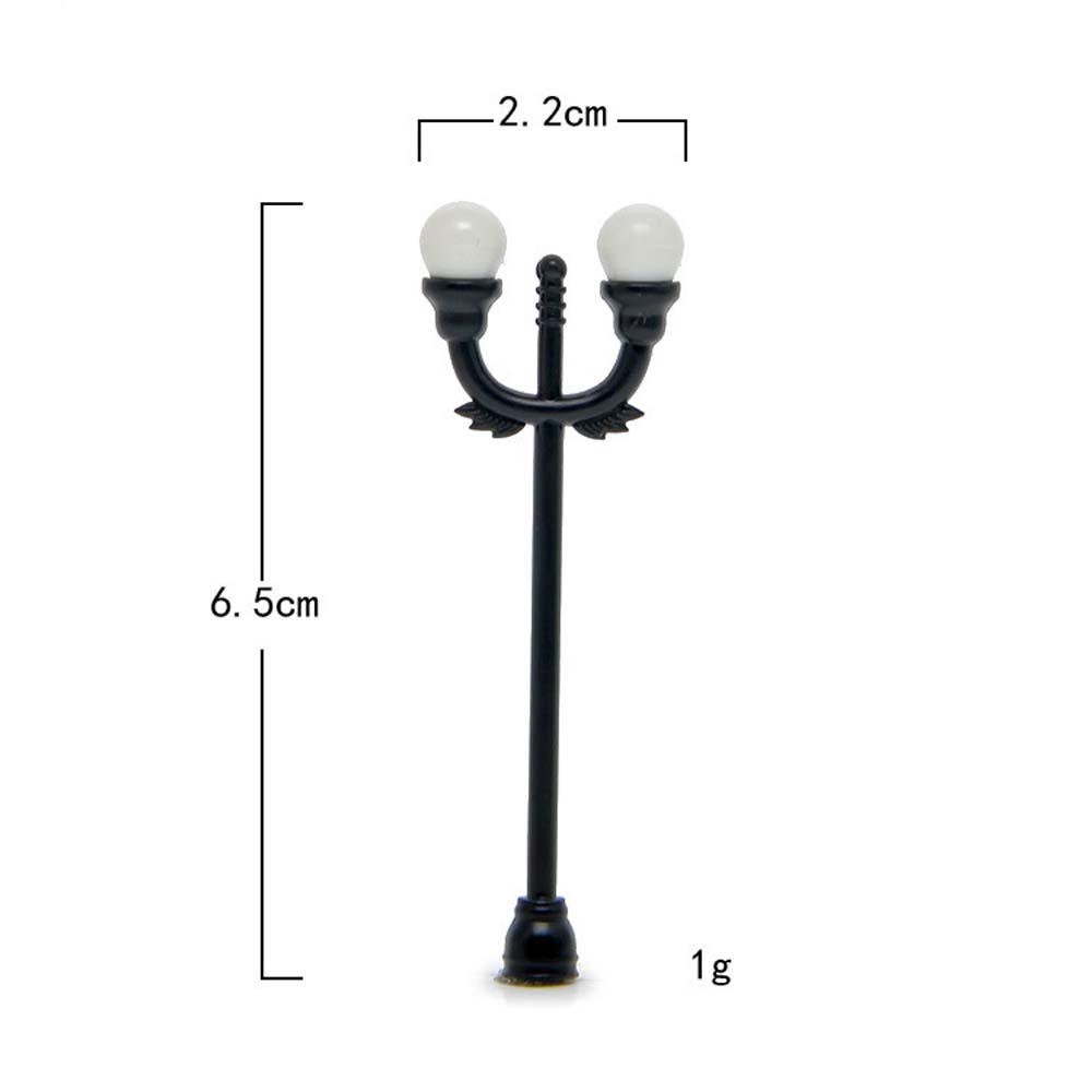 Retro Mini Street Lamp Miniature Garden Ornament Streetlight Figurines Fairy Garden Decoration Resin Craft Micro Landscaping