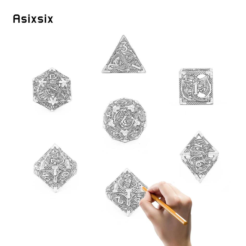 7 szt. Srebrne Czerwone Smocze Metalowe Kostki Puste Metalowe Wielościenne Zestaw Kostek Odpowiedni do Gry Fabularnej RPG Gry Planszowej Gry Karcianej