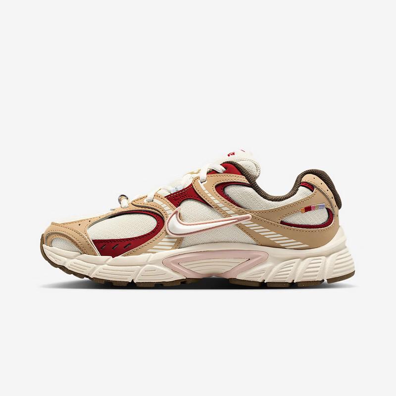 

Женские повседневные кроссовки Nike V5 RNR Retro US 7