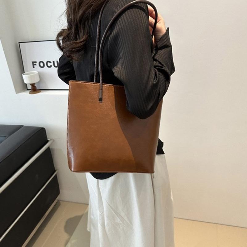 Womens Tote Bag Large Capacity Shopping Bag Girls Shoulder Bag Korean Style Handbags Fashion PU Leather Underarm Bag