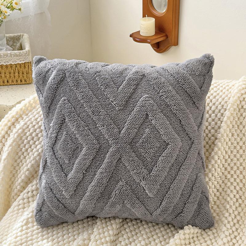 1PC Pillowcase Soft Single-Sided Pattern Plush Plump Material Elegant Geometric Diamond Jacquard Pattern Minimalist Style 45x45cm