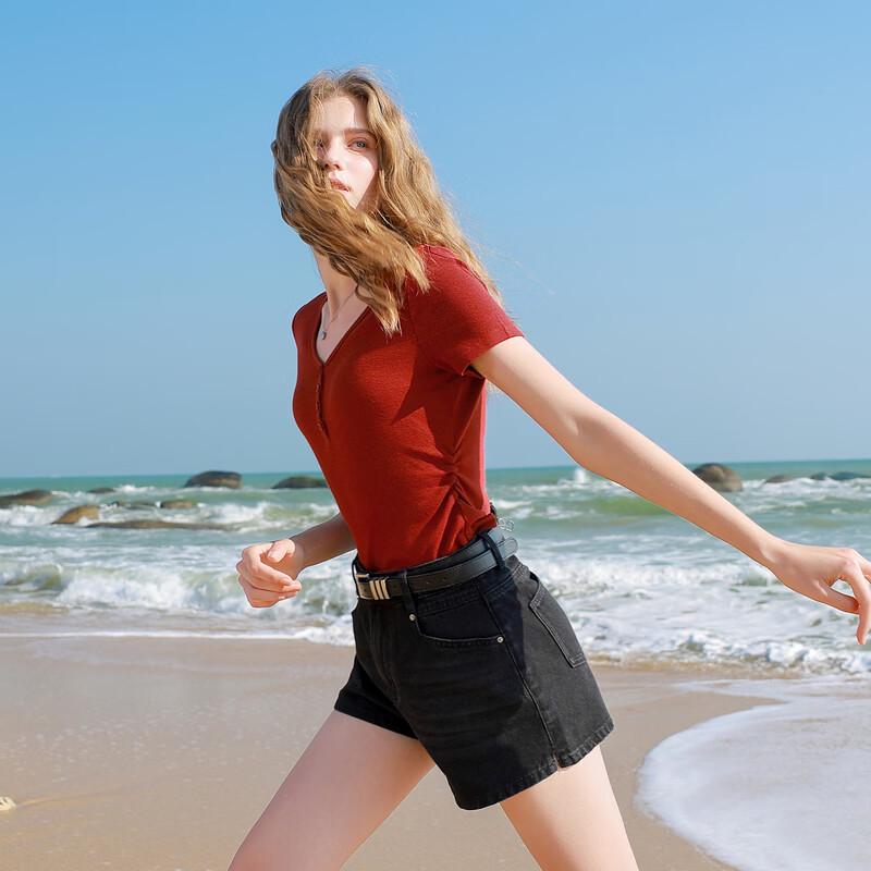 Sancai Women's V-Neck Slim Fit Short Sleeve T-Shirt