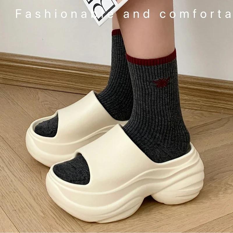 Fashion Women's Fashion Chunky Platform Slippers Summer 2025 Non Slip Wedges Sandals Woman Outdoor Thick Bottom Eva Slippers for Women