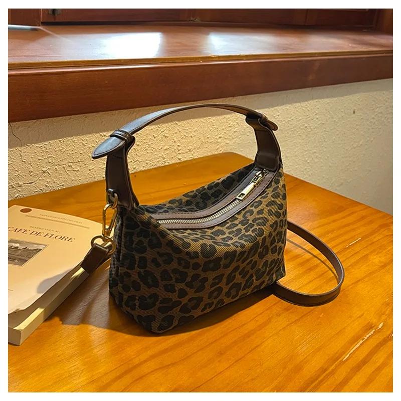Exquisite Leopard Print Shoulder Compact Simple Faux Suede Versatile Hot Girl Style Bags for Women Fashion
