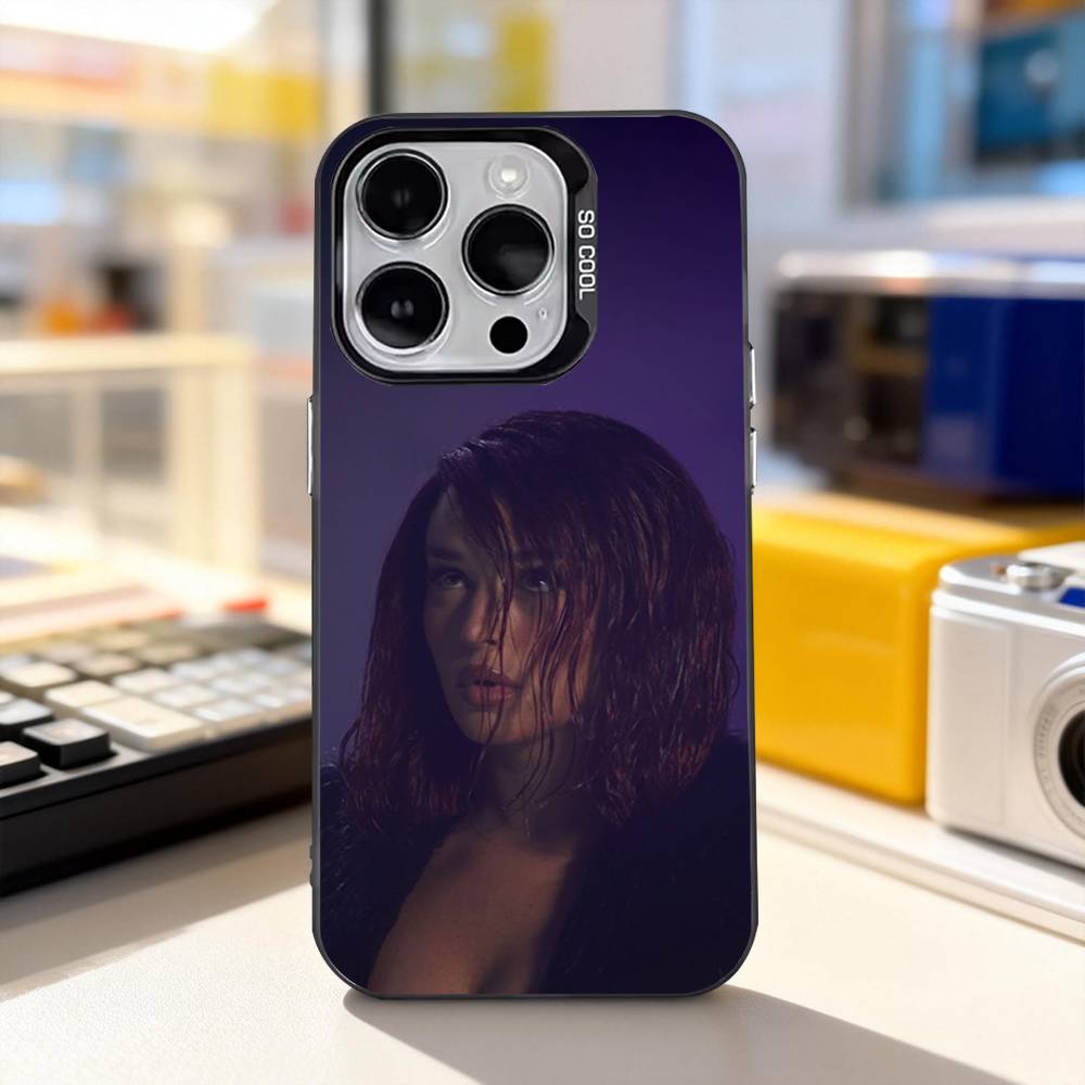 L-Lola Singer Indigo Cool Phone Case For iPhone 17,16,15,14,13,12,11,Pro,XS,Max,Plus,Mini,SE4,E Black Matte Shockproof Cover