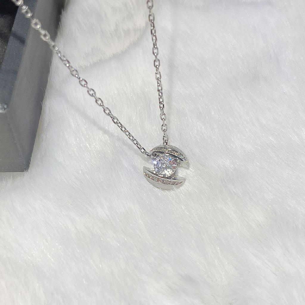 Medieval Brushed Suspension Diamond Necklace Female Niche Design Micro-Inlaid Flash Diamond Light Luxury High-End Clavicle Chain