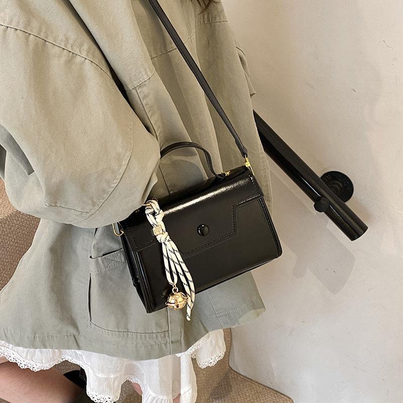 Premium Texture Handbag Women's New Summer Versatile Messenger Bag Small Bag Fashion Small Square Bag