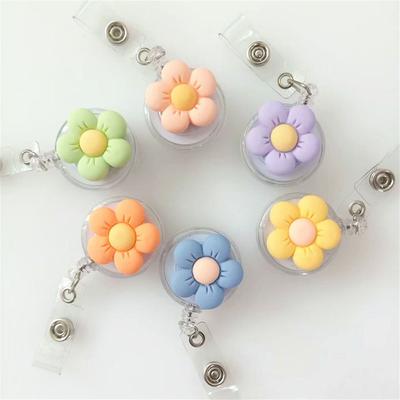 Name Tag Flower Badge Holder Cartoon Flora Easy Pull Buckle Nurse Badge Reel  Hospital Use
