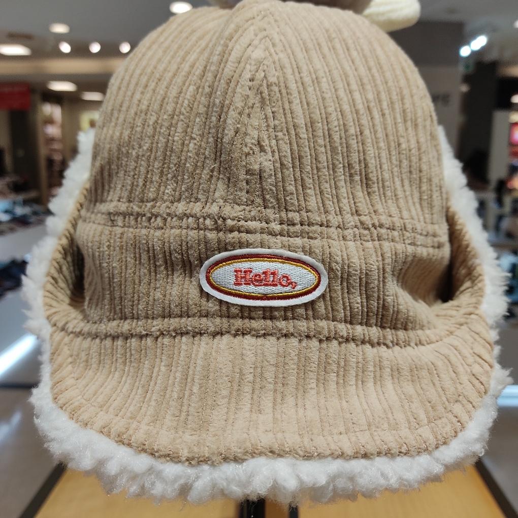 Capten Elle (Authentic) Pogle Mustang Bonnet Winter Hat ELC6UAE019