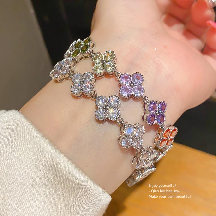 Zircon Lucky Clover Flower Bracelet With Sparkling Stones For Womens Fashion Accessory