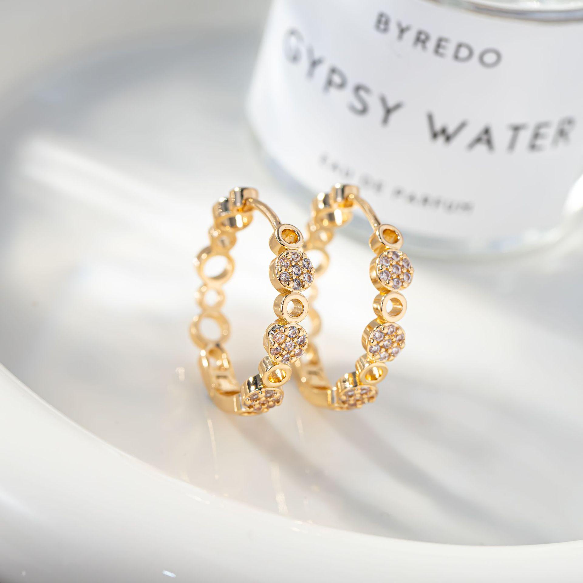 European & American Gold-Plated Zircon Flower Circle Ear Cuffs Hip Hop Earrings for Women