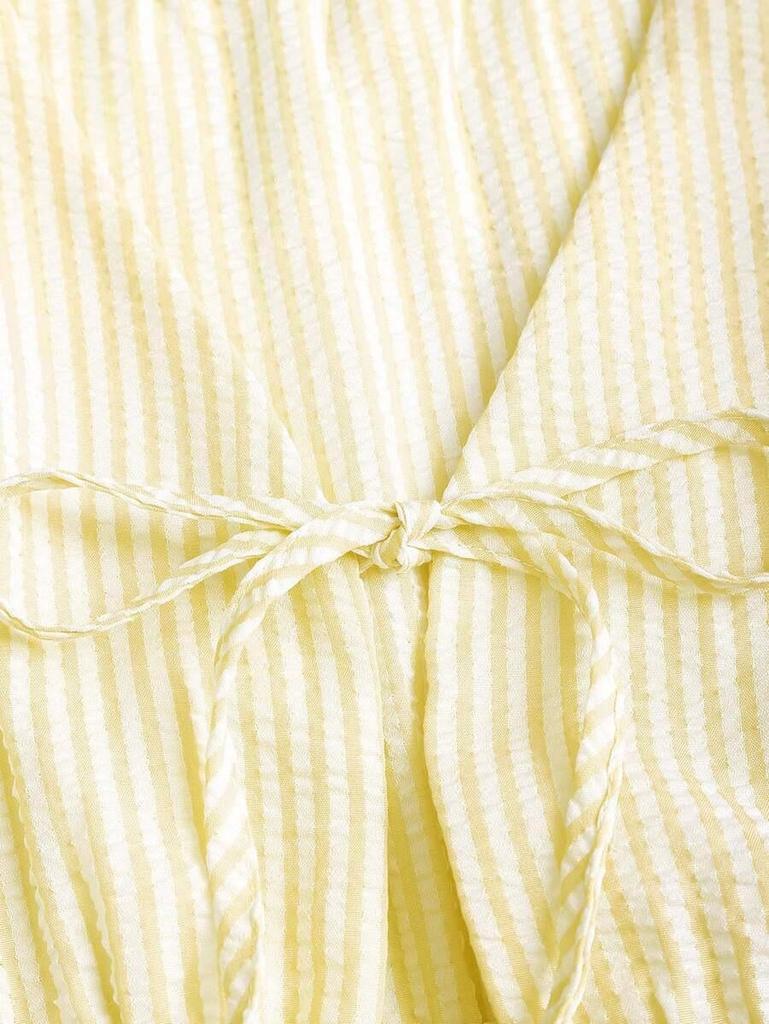 Ensemble décontracté d'été rayé avec gilet à lacets et pantalon ample