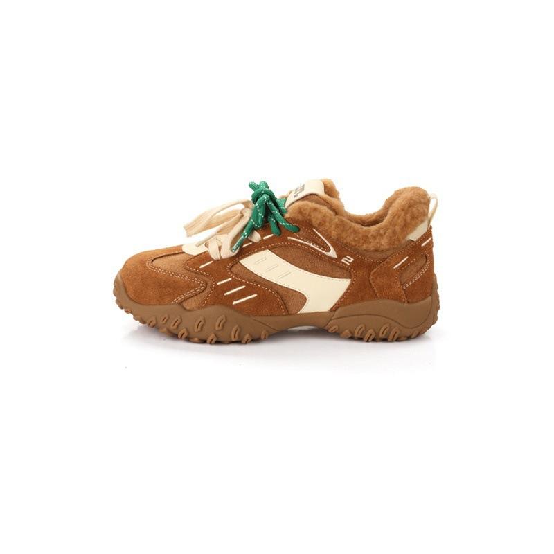 Grape mother women's shoes autumn and winter new versatile inner heightening thick-soled velvet casual sports Forrest Gump shoes