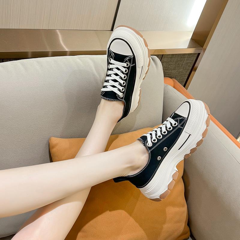Women's Thick-Soled Canvas Shoes with Height-Boosting Wave Soles - 2026 Spring/Autumn Casual Sports Sneakers.