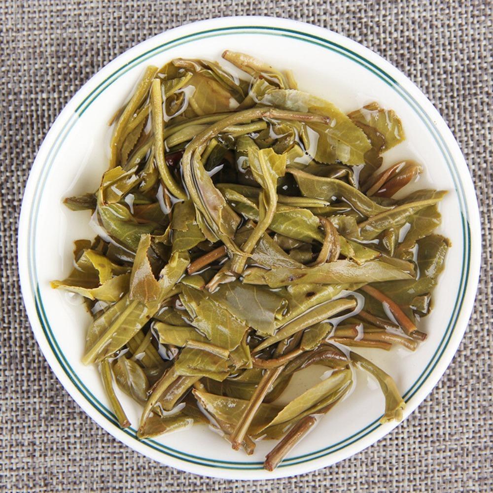

Green Pu-erh Tea Cake 500g Bamboo Basket Ancient Tree Gift Eco-friendly Packaging