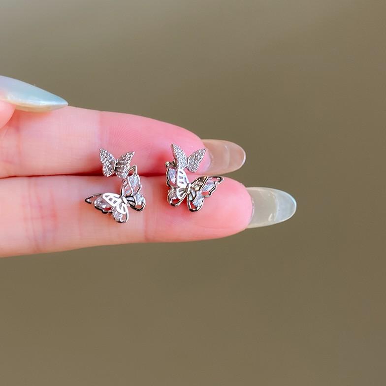 Silver needle zircon butterfly stud earrings personality temperament exquisite fashion earrings light luxury high sense earrings design sense niche