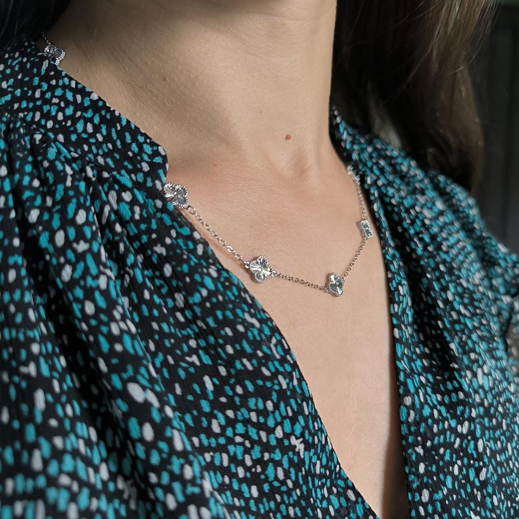 Серебряное колье с без камней, вес изделия 6,58 гр (2190646)