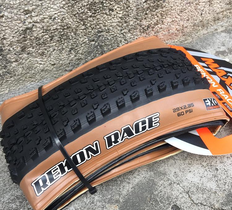 Maxxis REKON RACE Tubeless Faltbarer Mountainbike-Reifen, Gelbe Seitenwand, 27,5/29 x 2,25/2,35