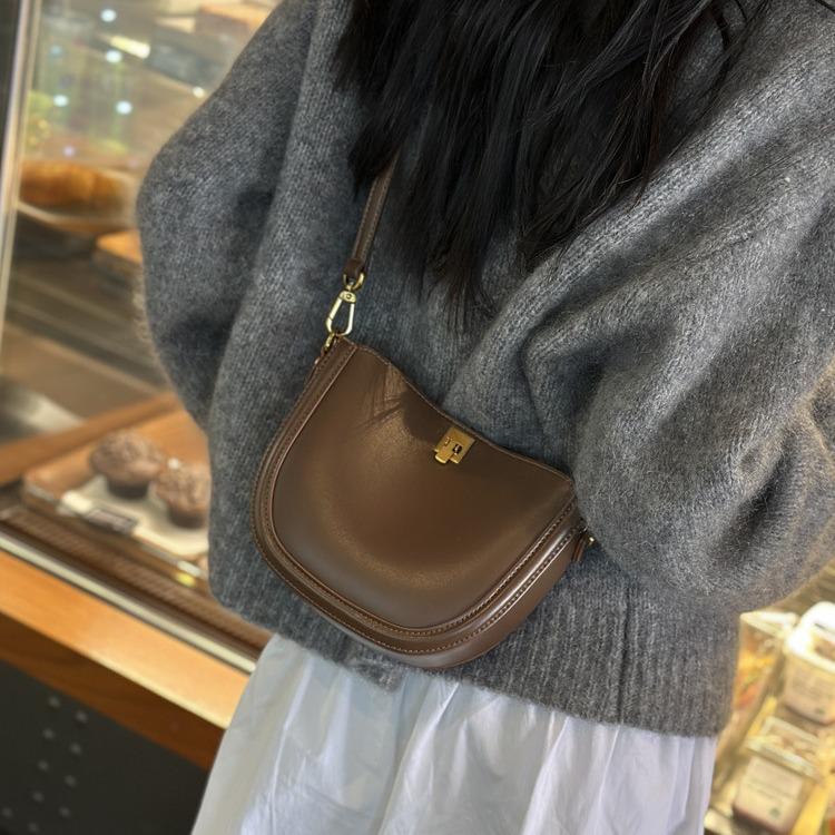Women's Genuine Leather Crossbody Saddle Bag - 2024 Spring/Summer Trend, Advanced Texture, Popular Small Underarm Design